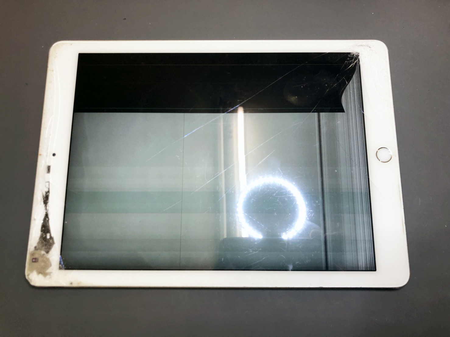 iPad Air2液晶交換【21500円税抜】&バッテリー交換セット割 ...