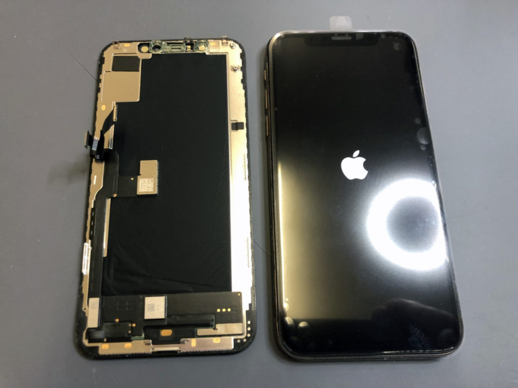 iPhoneXS 画面修理