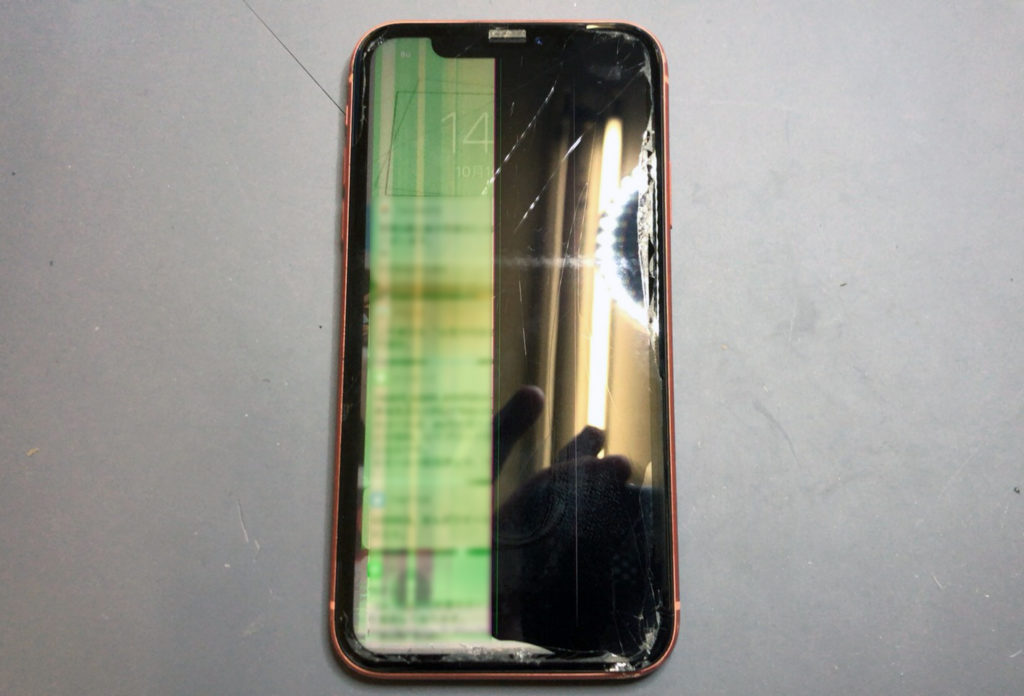iPhone XR 液晶交換 （純正再生品）【19,800円（税抜）】 | iPhone修理 